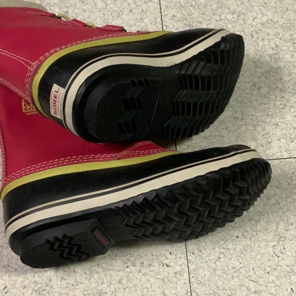 Sorel insulated waterproof Duck Boots. Good condition. Snow, winter, rain. Sz. 7 - Picture 7 of 7